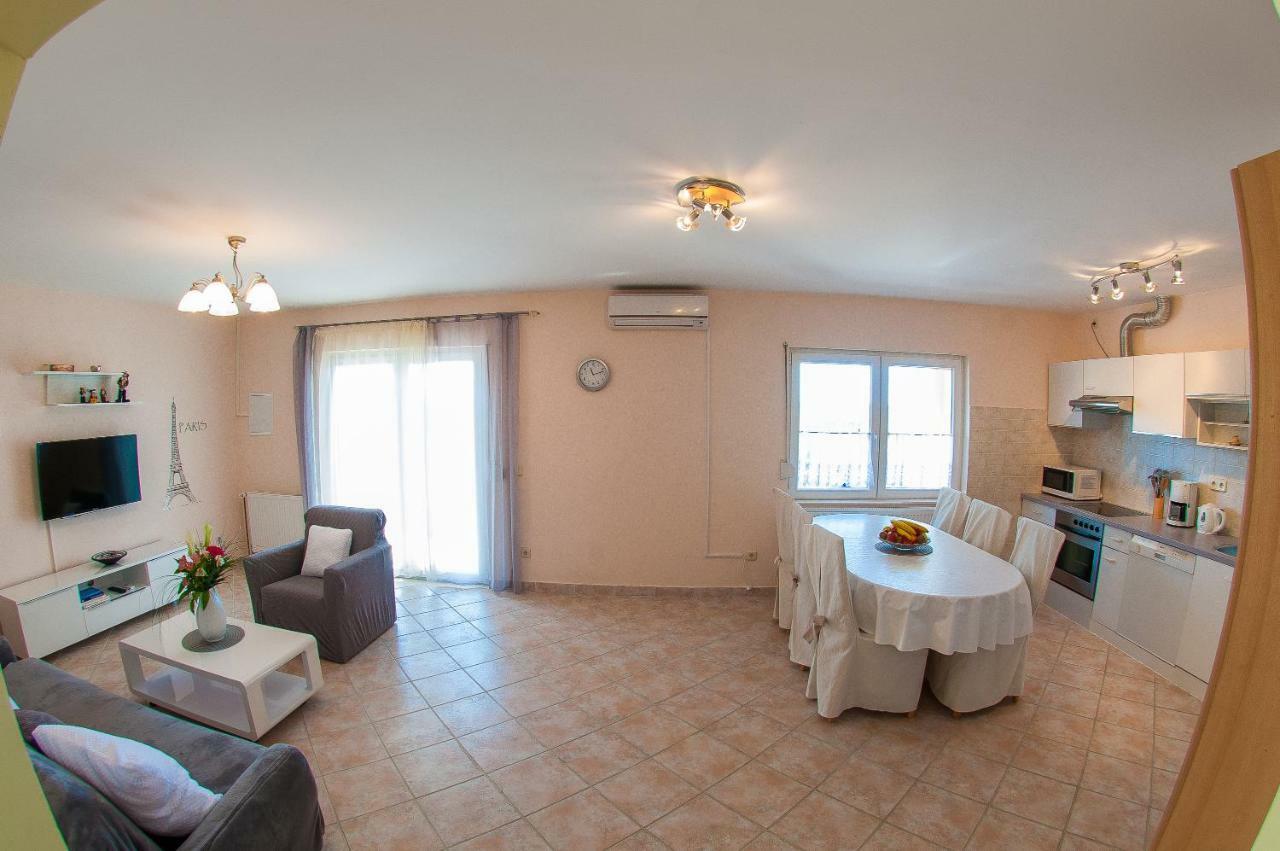 Maestral Suites Sibenik Exterior photo